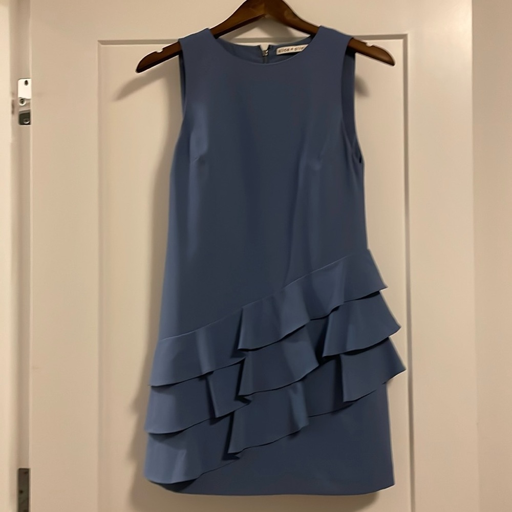 Alice + Olivia light blue Size 0 ruffle mini dress